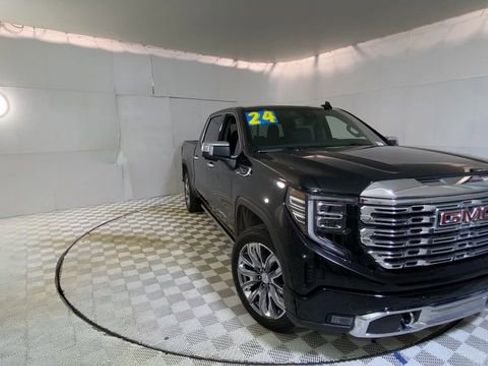 Certified 2024 GMC Sierra 1500 Denali w/ Denali Reserve Package image 5