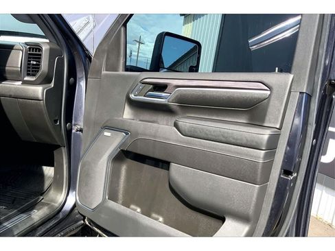 Used 2024 Chevrolet Silverado 3500 LTZ w/ LTZ Convenience Package AWD/4WD image 25