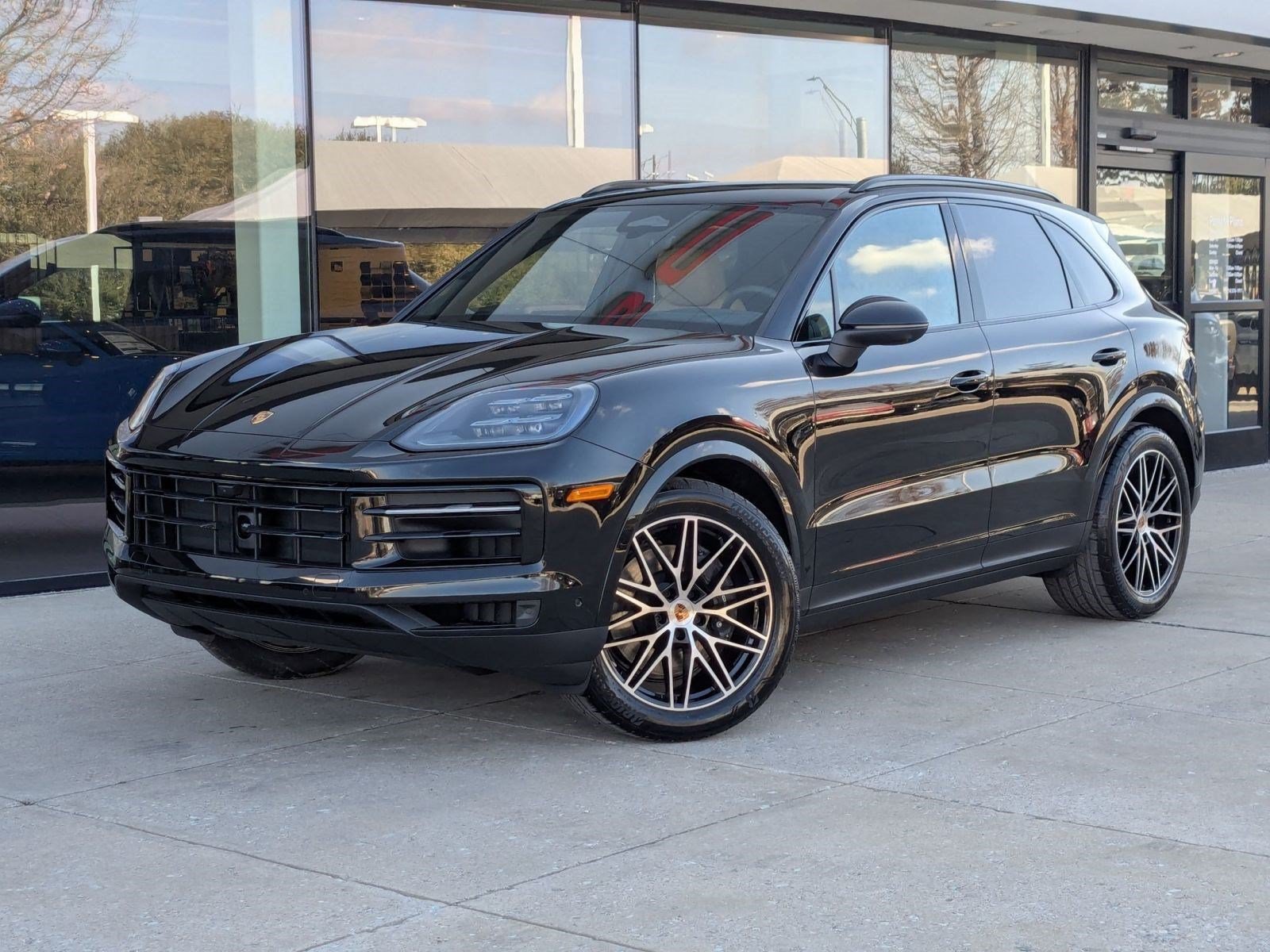 Certified 2026 Porsche Cayenne AWD/4WD image 1