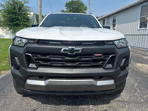New 2026 Chevrolet Colorado Trail Boss AWD/4WD image 2