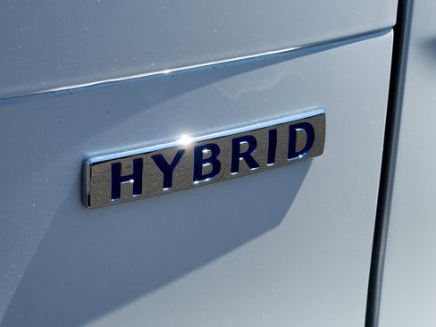 Certified 2025 MAZDA CX-50 2.5 Hybrid w/ Preferred Pkg AWD/4WD image 34