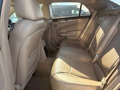 Used 2013 Chrysler 300 C w/ Light Group RWD image 12
