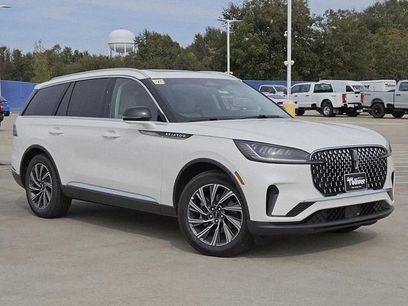 New 2025 Lincoln Aviator 2WD