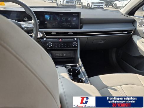 Used 2024 Hyundai Sonata SEL image 2
