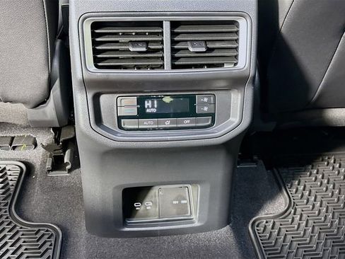 New 2026 Volkswagen Atlas SE AWD/4WD image 26
