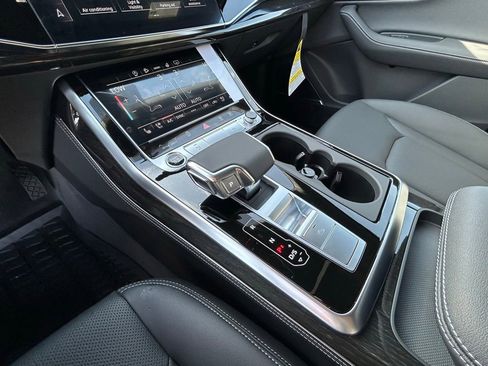 New 2026 Audi Q7 2.0T Premium AWD/4WD image 25