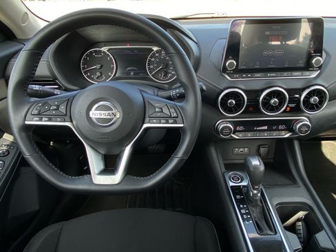 Used 2020 Nissan Sentra SV w/ Trunk Package FWD image 15