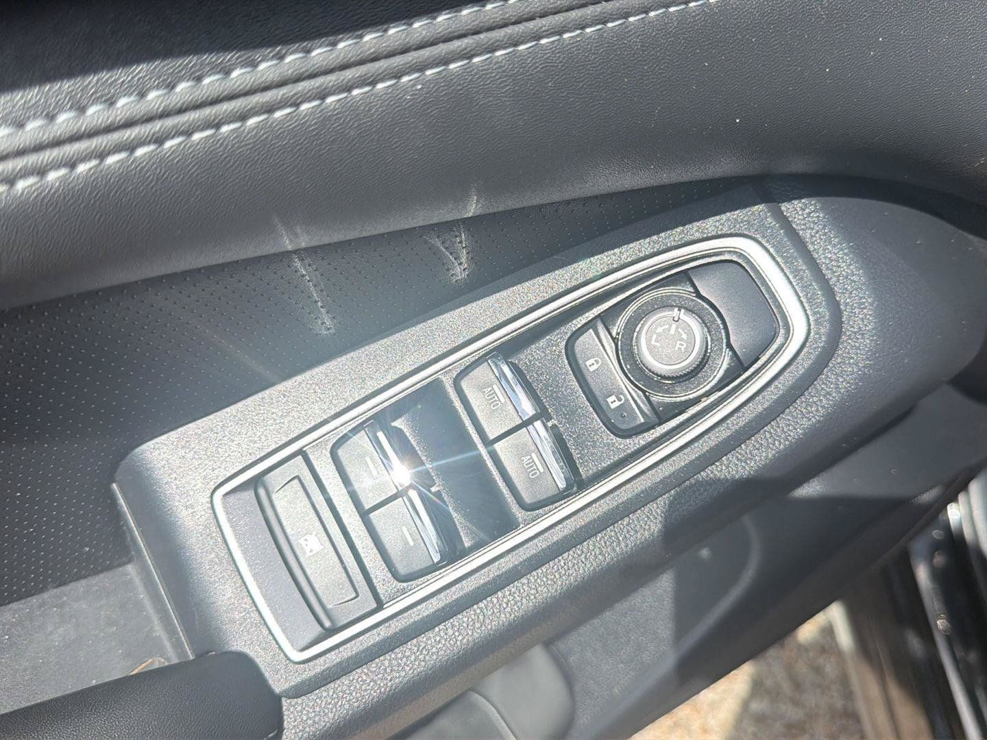 Used 2023 Subaru Ascent Limited AWD/4WD image 22