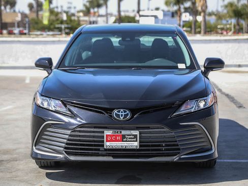 Certified 2023 Toyota Camry LE w/ Convenience Package FWD image 4