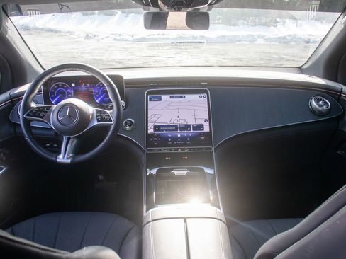 Used 2024 Mercedes-Benz EQE 350+ SUV w/ Driver Assistance Package image 15