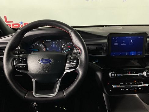 Certified 2023 Ford Explorer ST-Line AWD/4WD image 18