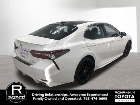 Used 2023 Toyota Camry XSE image 6