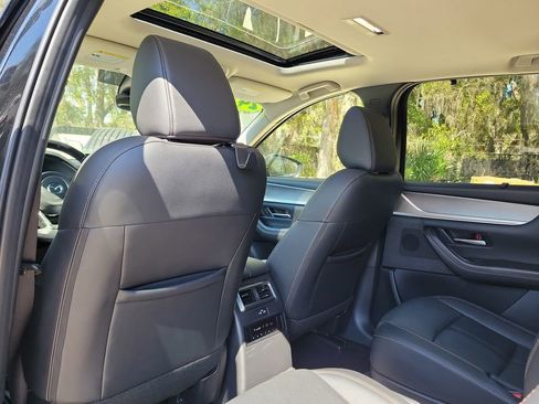 Certified 2024 MAZDA CX-90 3.3 Turbo w/ Preferred Package image 13