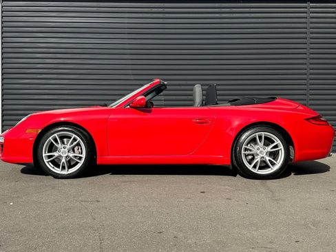 Used 2012 Porsche 911 Carrera image 2