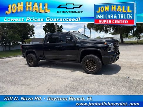 Used 2024 Chevrolet Silverado 2500 High Country w/ High Country Premium Package AWD/4WD image 18