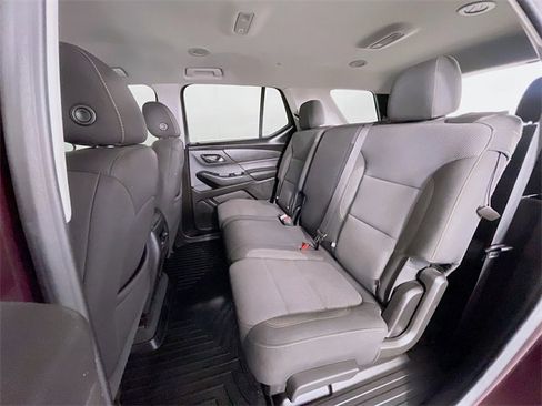 Certified 2021 Chevrolet Traverse LT w/ LPO, Blackout Package image 26