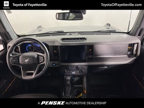 Used 2023 Ford Bronco Badlands AWD/4WD image 16