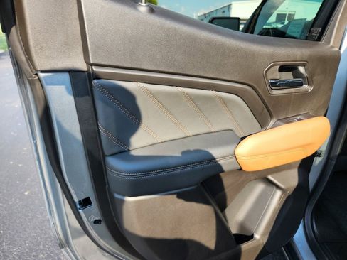 New 2026 GMC Canyon AT4 image 23