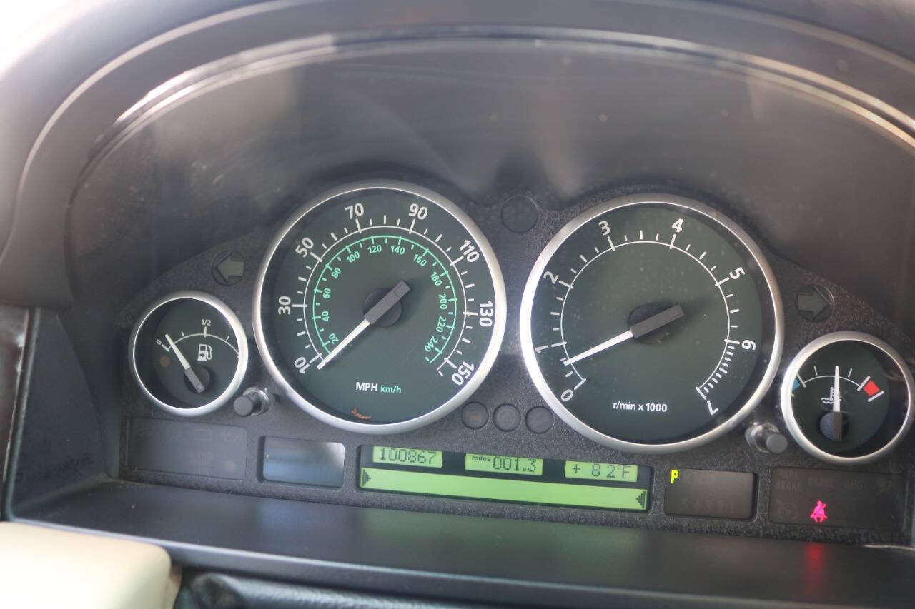 Used 2003 Land Rover Range Rover HSE AWD/4WD image 23