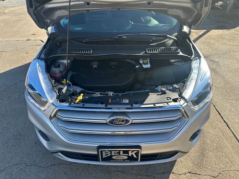 Used 2019 Ford Escape Titanium image 23