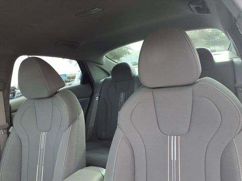 Certified 2023 Hyundai Elantra SEL image 13