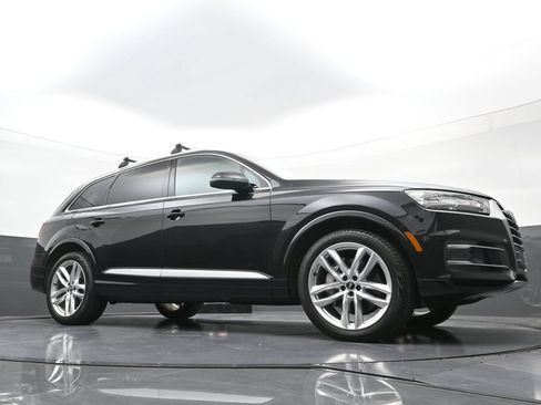 Used 2018 Audi Q7 3.0T Prestige AWD/4WD image 22