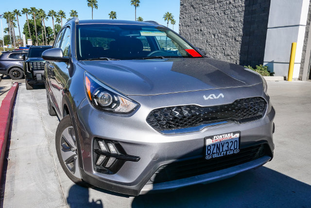 Certified 2022 Kia Niro LX FWD image 1