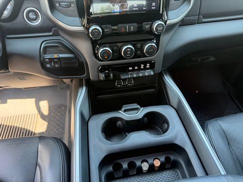 Used 2022 RAM 2500 Big Horn w/ Level 1 Equipment Group AWD/4WD image 27