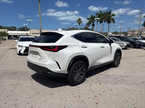 Used 2024 Lexus NX 250 FWD w/ Towing Package (2000 Lbs) image 6