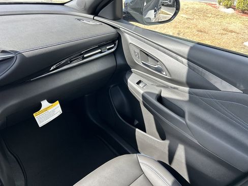 New 2026 Buick Envista Sport Touring w/ Convenience I Package image 17