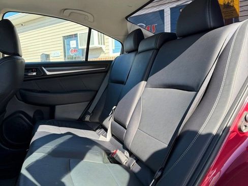 Used 2018 Subaru Legacy 2.5i Limited image 12