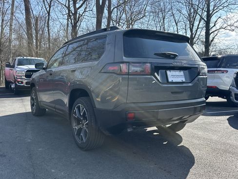 New 2026 Jeep Cherokee Overland AWD/4WD image 8