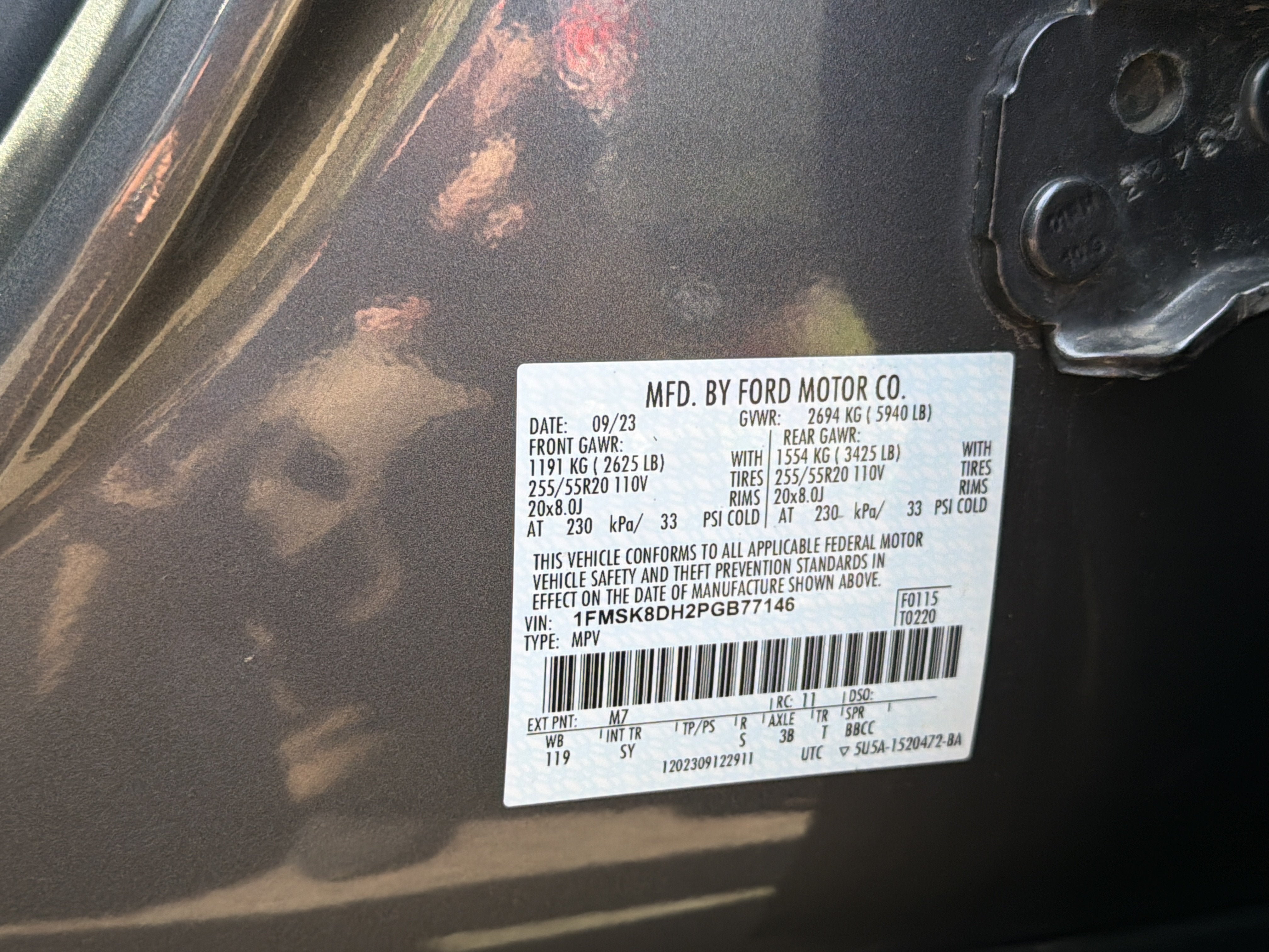 Used 2023 Ford Explorer XLT w/ Equipment Group 202A AWD/4WD image 25