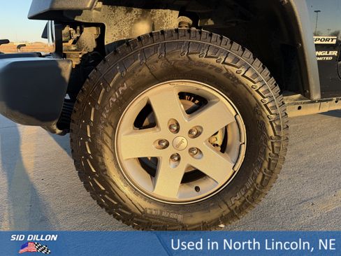 Used 2015 Jeep Wrangler Unlimited Sport w/ Quick Order Package 24S image 9
