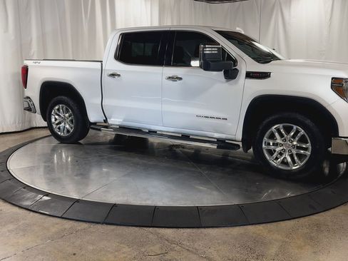 Used 2021 GMC Sierra 1500 SLT w/ SLT Premium Plus Package AWD/4WD image 6
