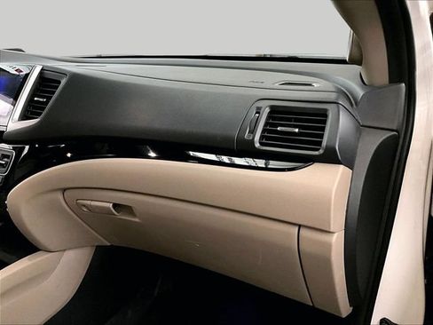 Used 2018 Honda Pilot Elite image 16