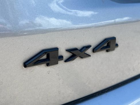 Used 2022 Jeep Compass Latitude AWD/4WD image 28