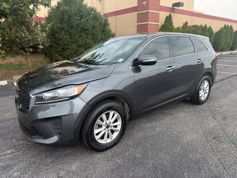 Used 2020 Kia Sorento LX FWD image 1