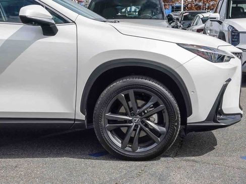 Used 2025 Lexus NX 450h+ AWD w/ Towing Package (2000 Lbs) image 9
