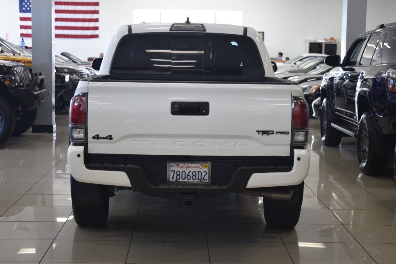 Used 2017 Toyota Tacoma TRD Pro AWD/4WD image 48