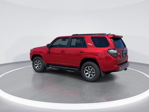 Used 2022 Toyota 4Runner TRD Off-Road Premium w/ Moonroof Package AWD/4WD image 4
