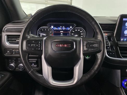 Used 2021 GMC Yukon XL SLT w/ SLT Luxury Plus Package image 19
