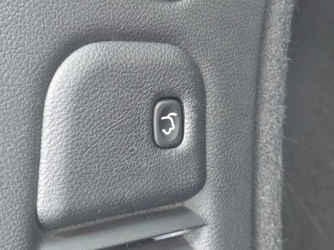 Used 2019 Dodge Durango GT AWD/4WD image 16
