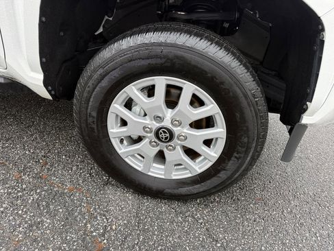 Used 2024 Toyota Tacoma SR5 image 29