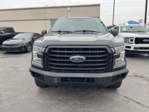Used 2016 Ford F150 XLT w/ Equipment Group 302A Luxury AWD/4WD image 2