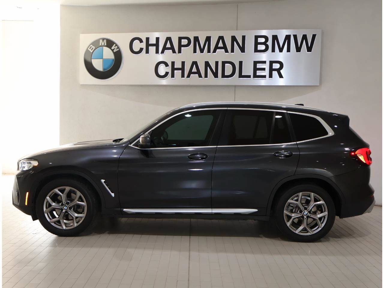 Used 2022 BMW X3 sDrive30i w/ Convenience Package RWD image 3