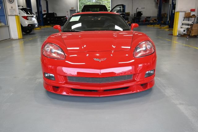 Used 2006 Chevrolet Corvette Coupe RWD image 3