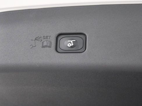 New 2026 Lincoln Nautilus Reserve w/ Jet Appearance Package image 15