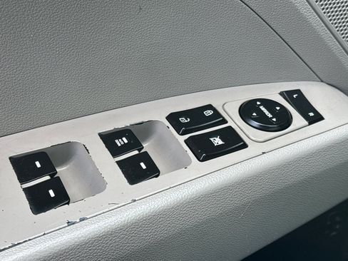 Used 2017 Hyundai Elantra SE image 26