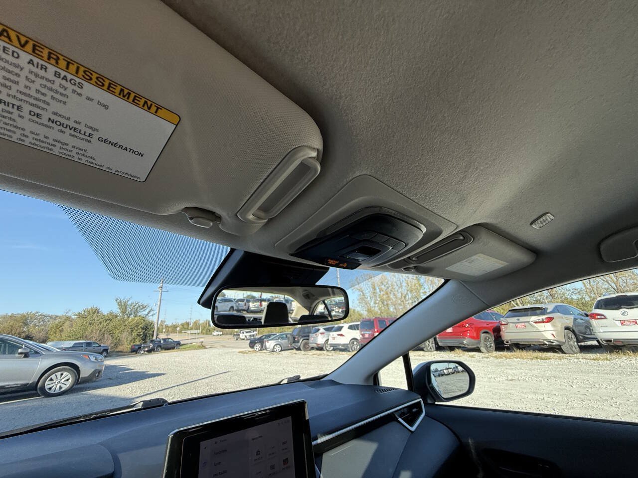 Used 2025 Toyota Corolla LE FWD image 16